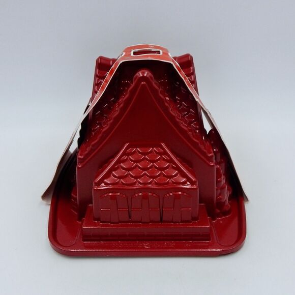 Nordic Ware Holiday Red Cast Aluminum Gingerbread House Bundt Cake Pan - Picture 8 of 9